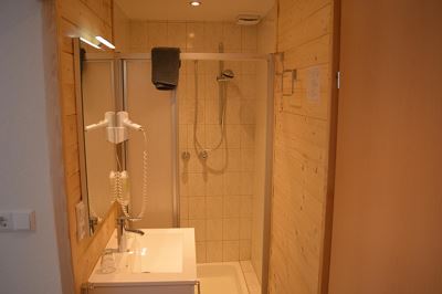 Double room, shower, toilet, balcony